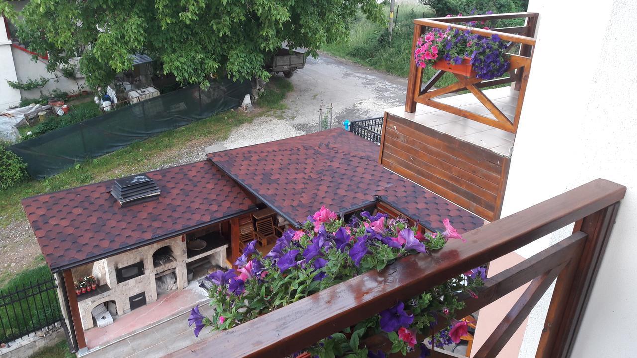 Lakata Guest House Zasele 外观 照片