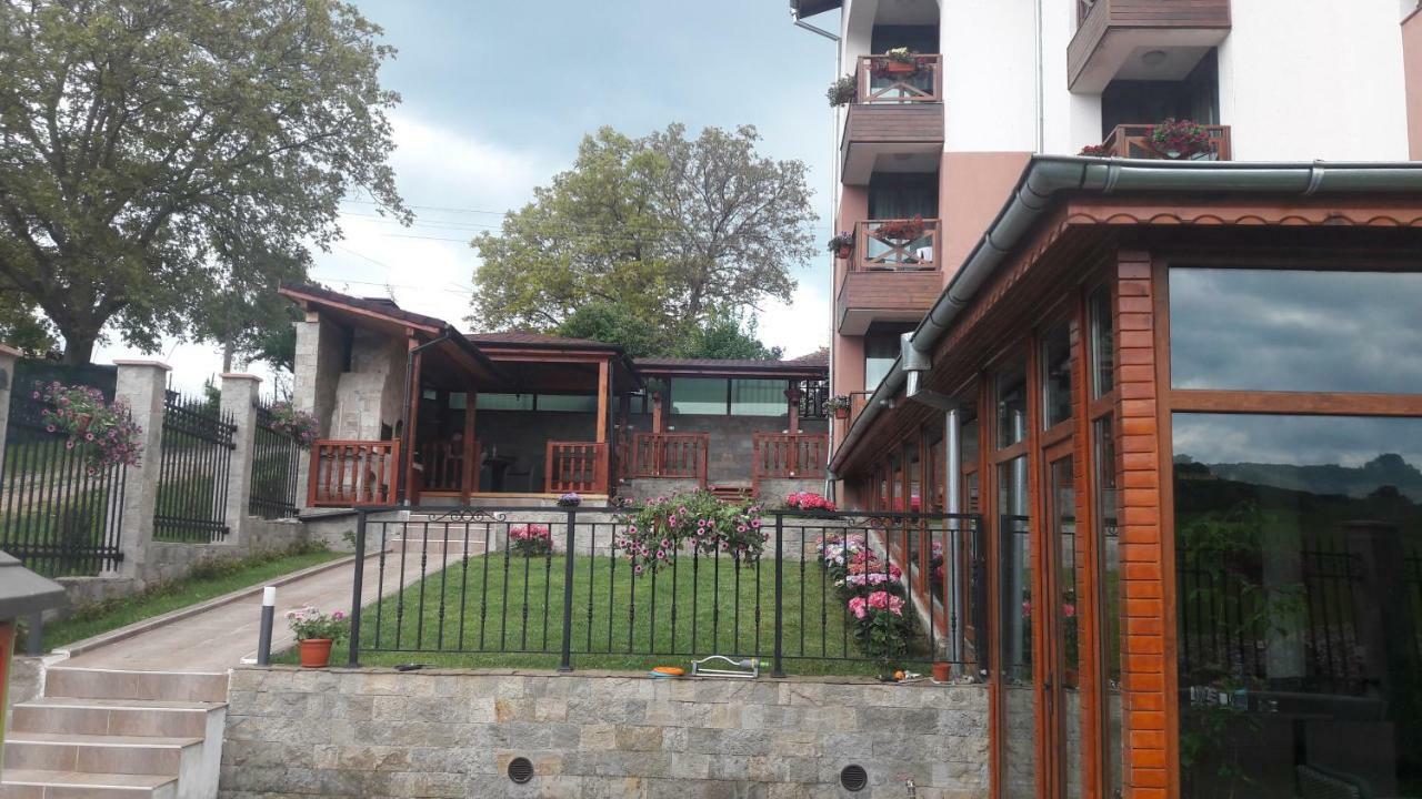 Lakata Guest House Zasele 外观 照片